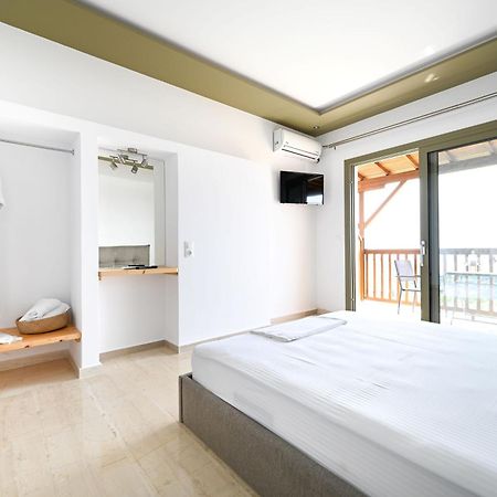 Makis Sea View Studios Скиатос Экстерьер фото